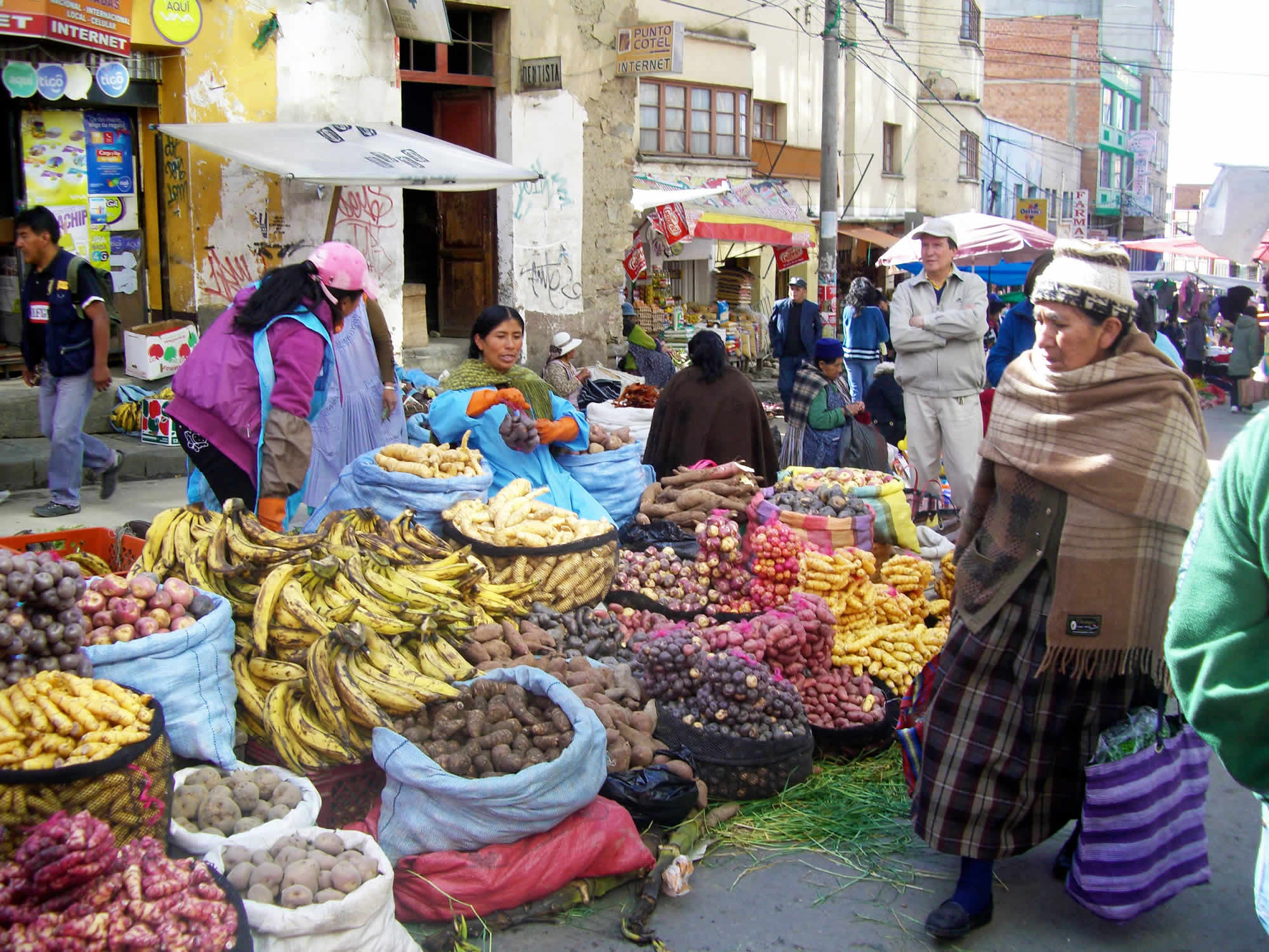 16 de Julio Market, La Paz